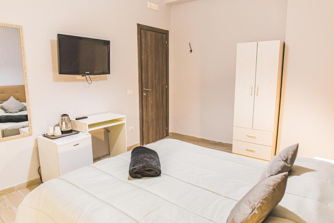 Zuroli Suite 那不勒斯 外观 照片