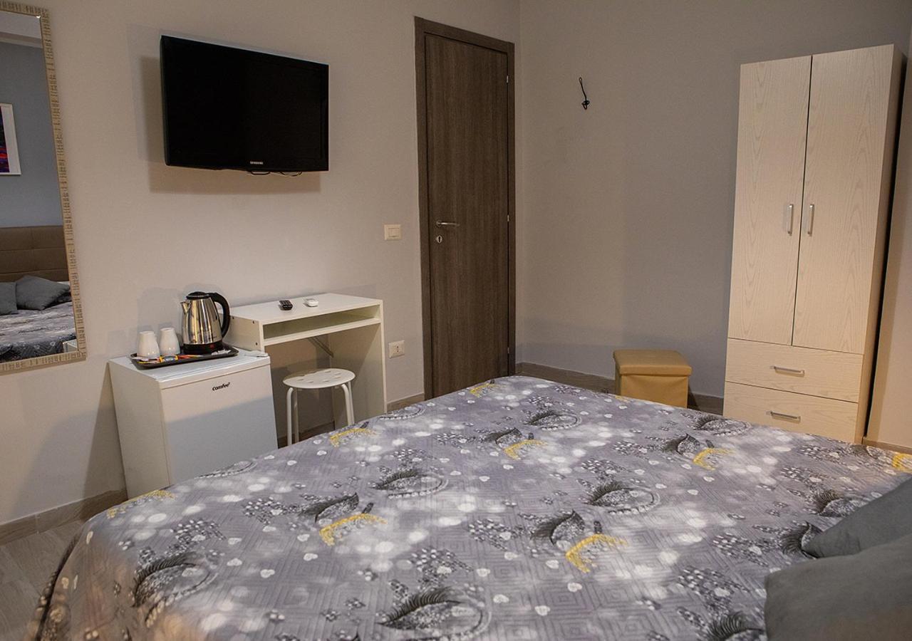 Zuroli Suite 那不勒斯 外观 照片