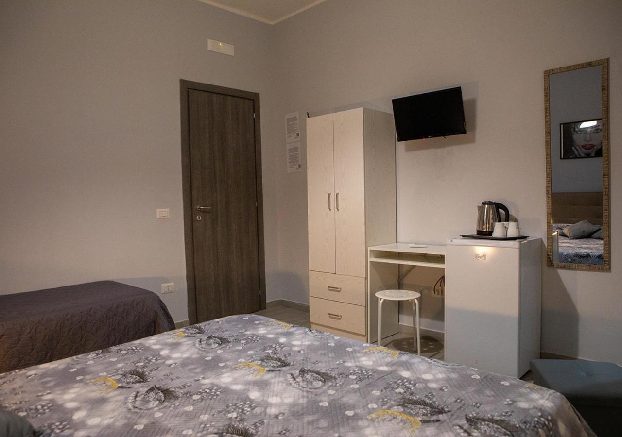 Zuroli Suite 那不勒斯 外观 照片